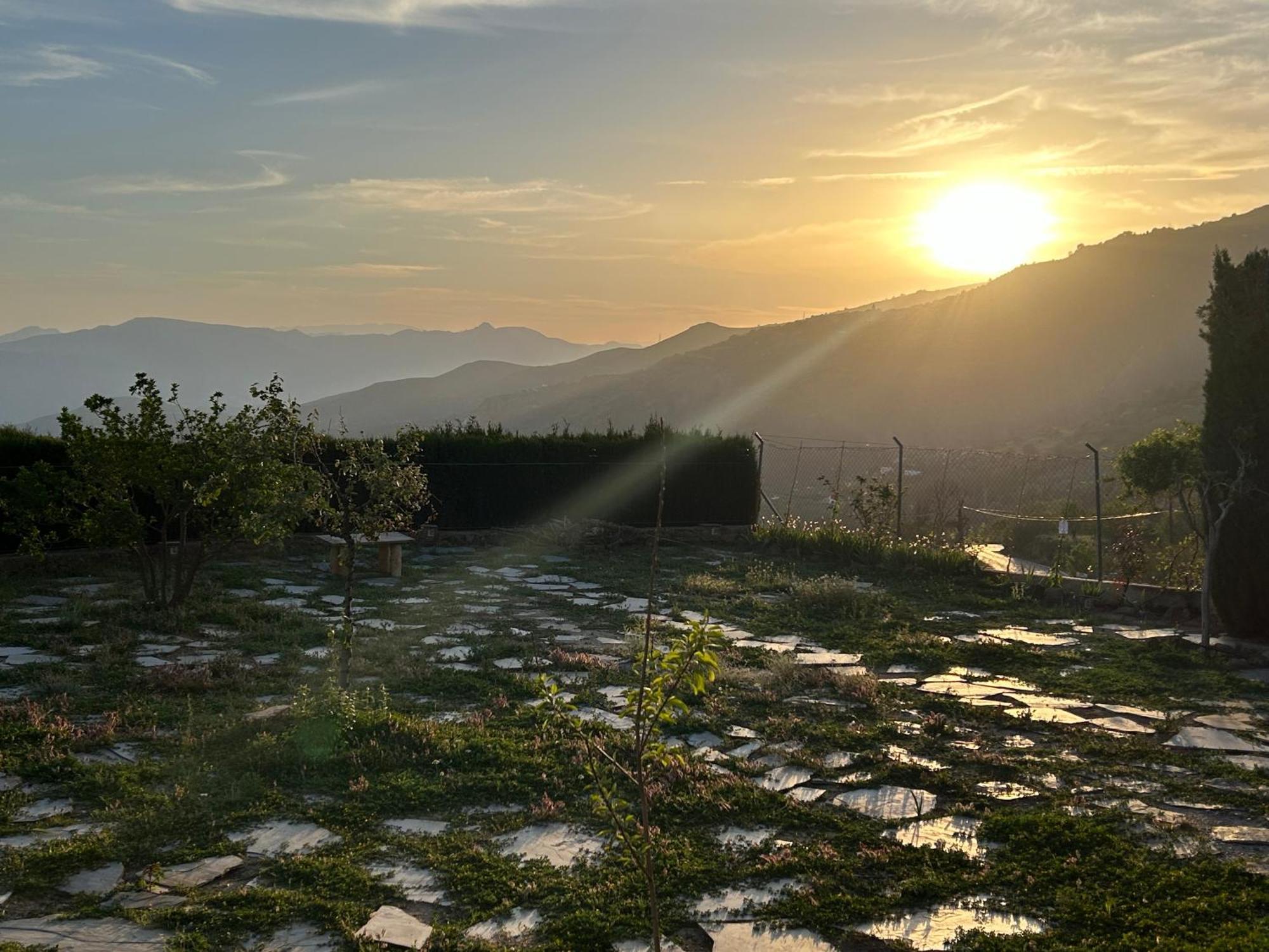 Villa Rustica En La Alpujarra - La Gualalla - Soportujar Carataunas Luaran gambar