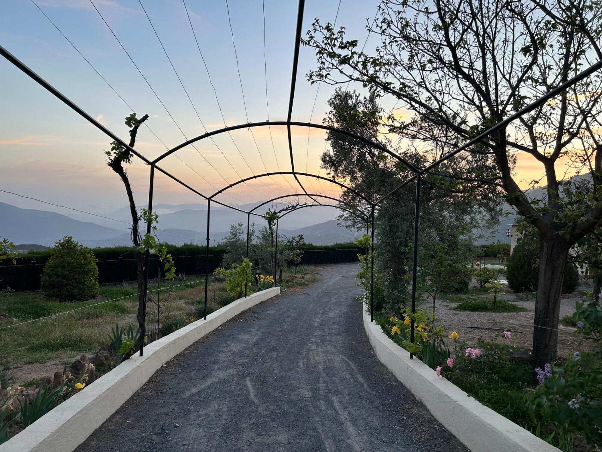 Villa Rustica En La Alpujarra - La Gualalla - Soportujar Carataunas Luaran gambar